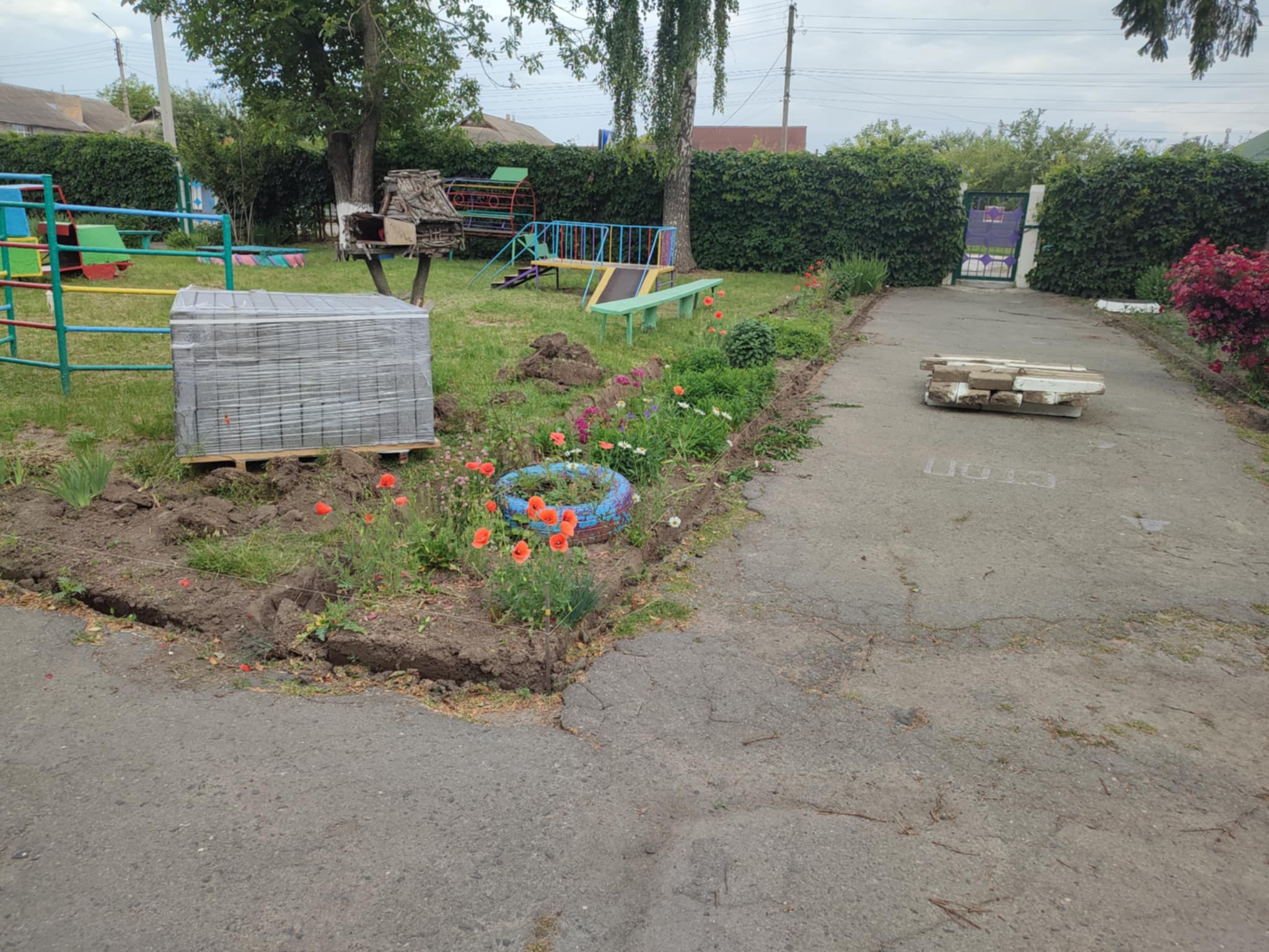 Фото без опису