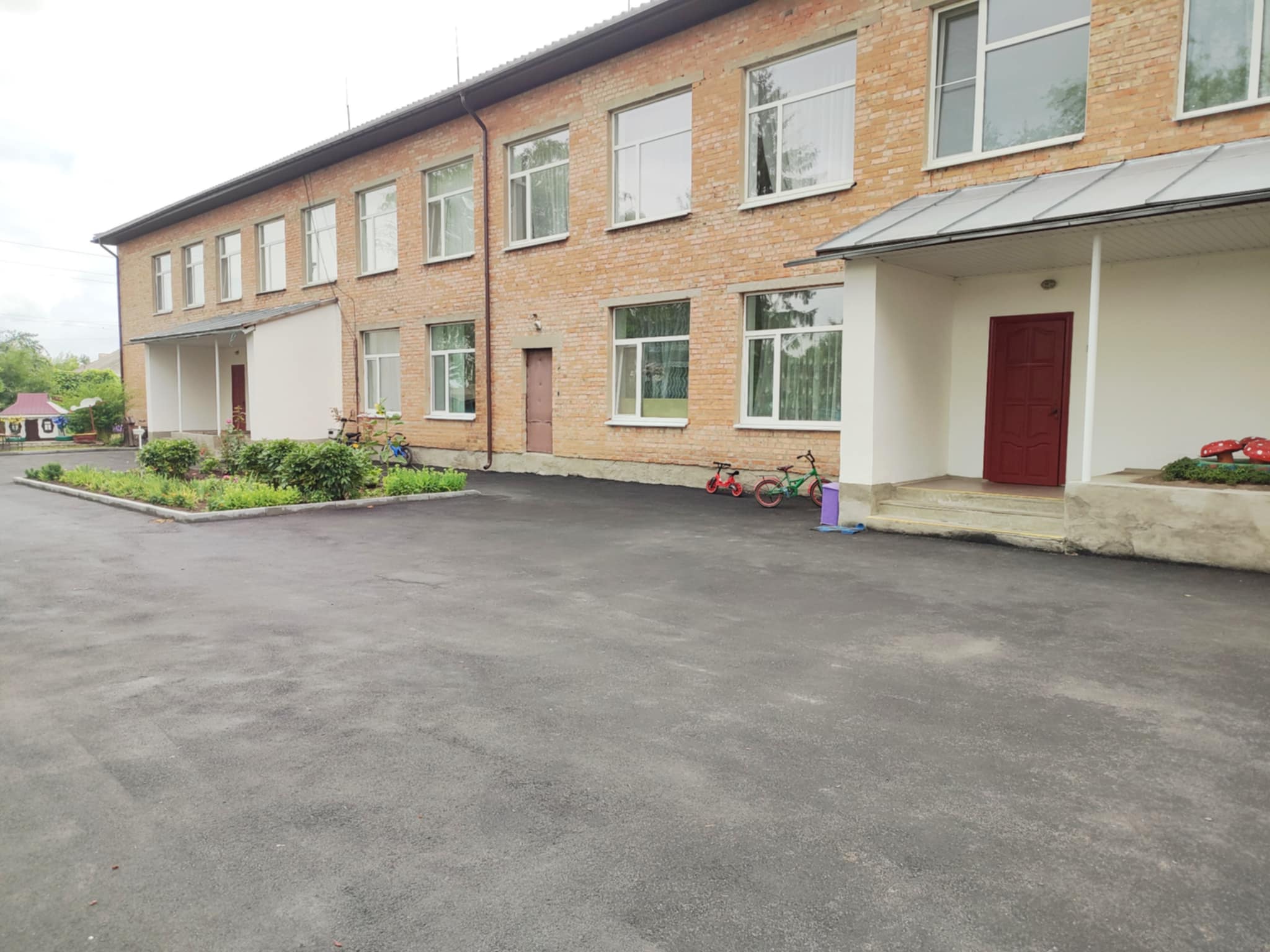 Фото без опису