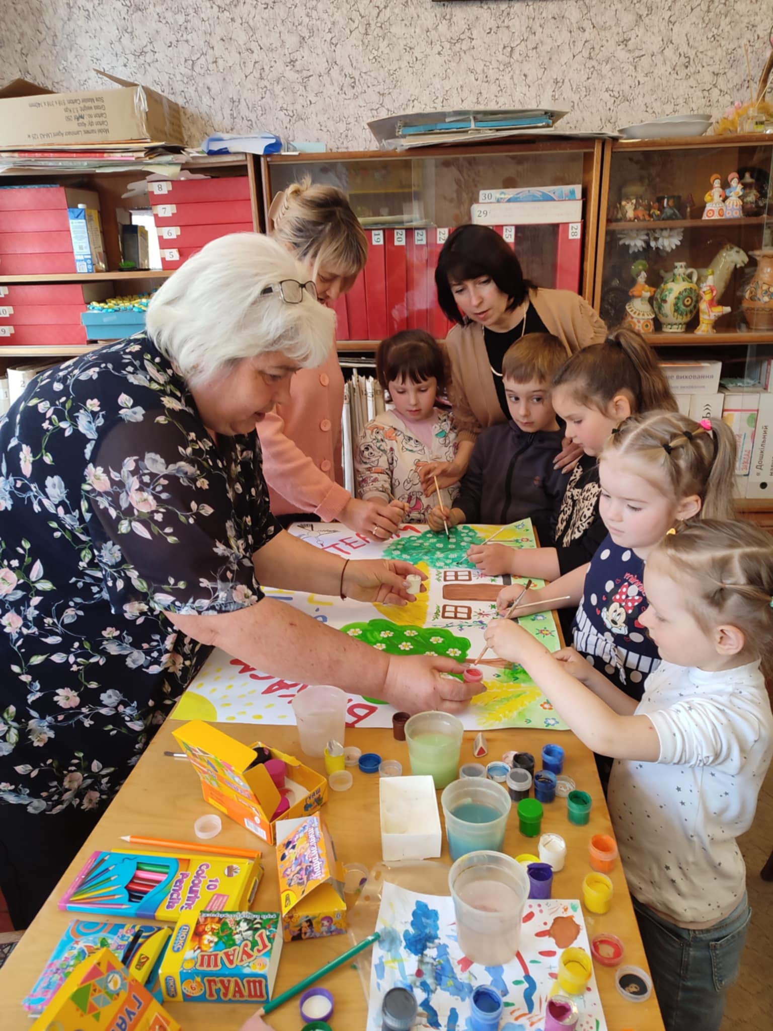 Фото без опису