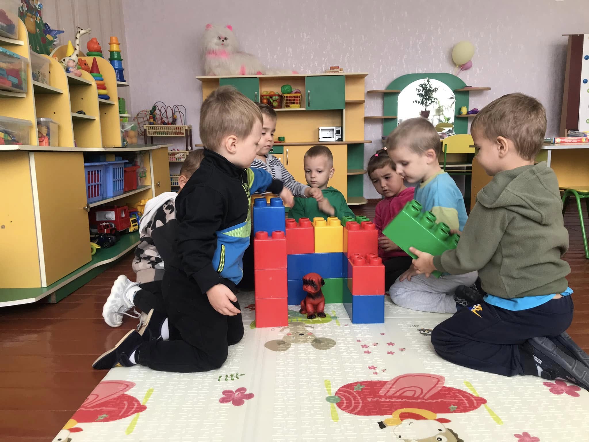 Фото без опису