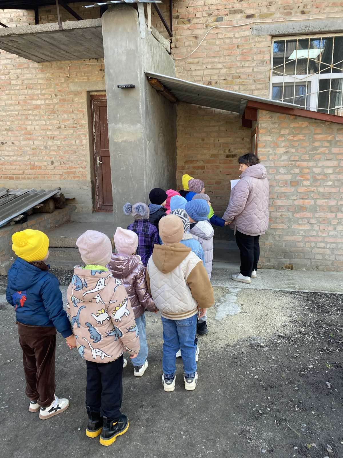 Фото без опису