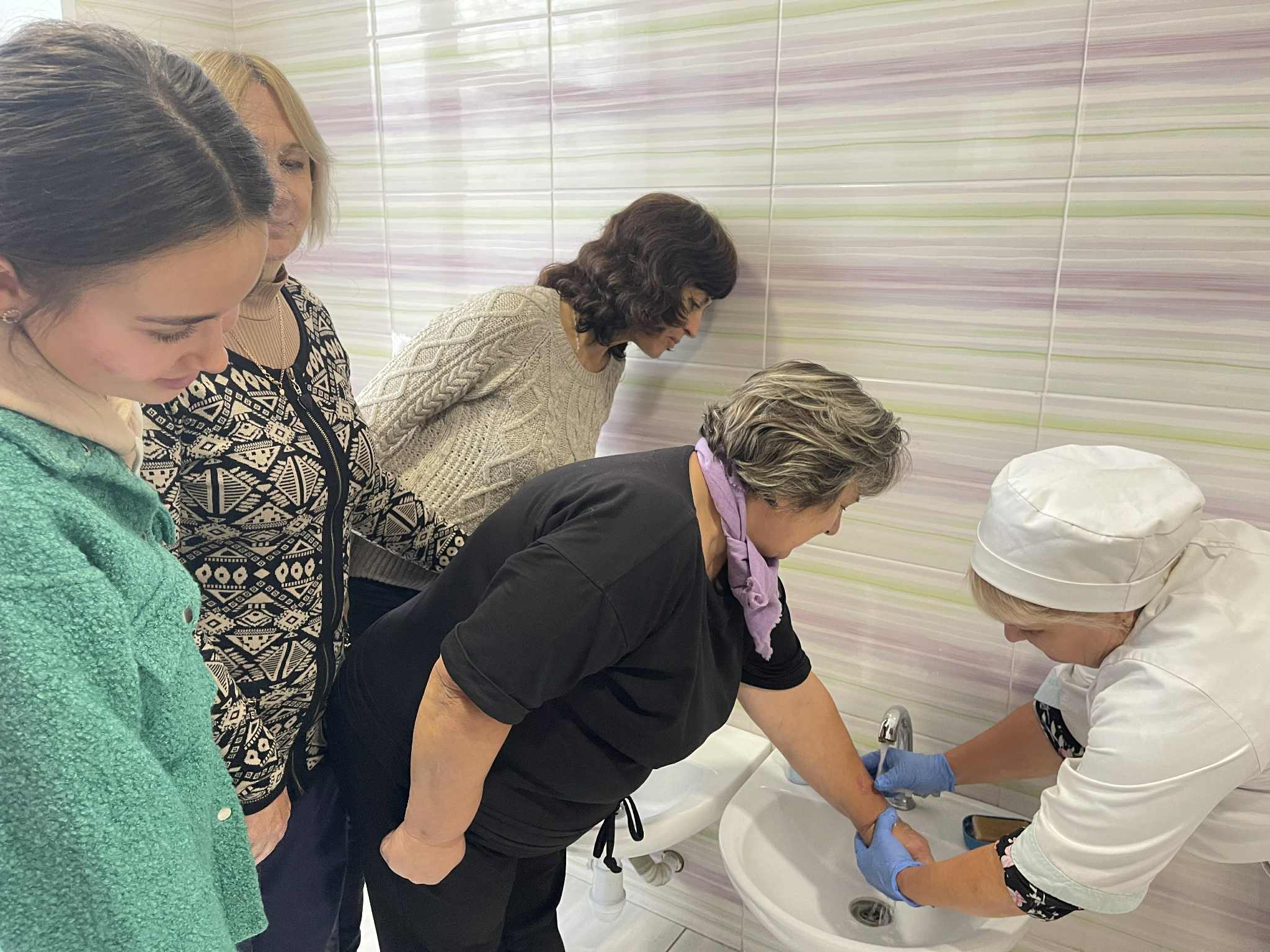 Фото без опису