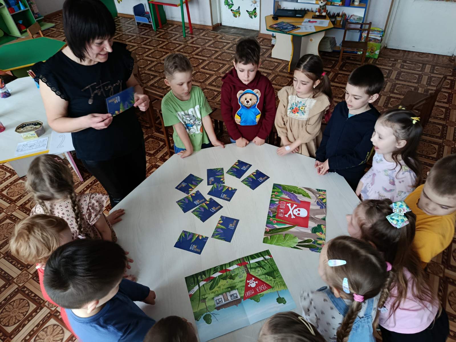 Фото без опису