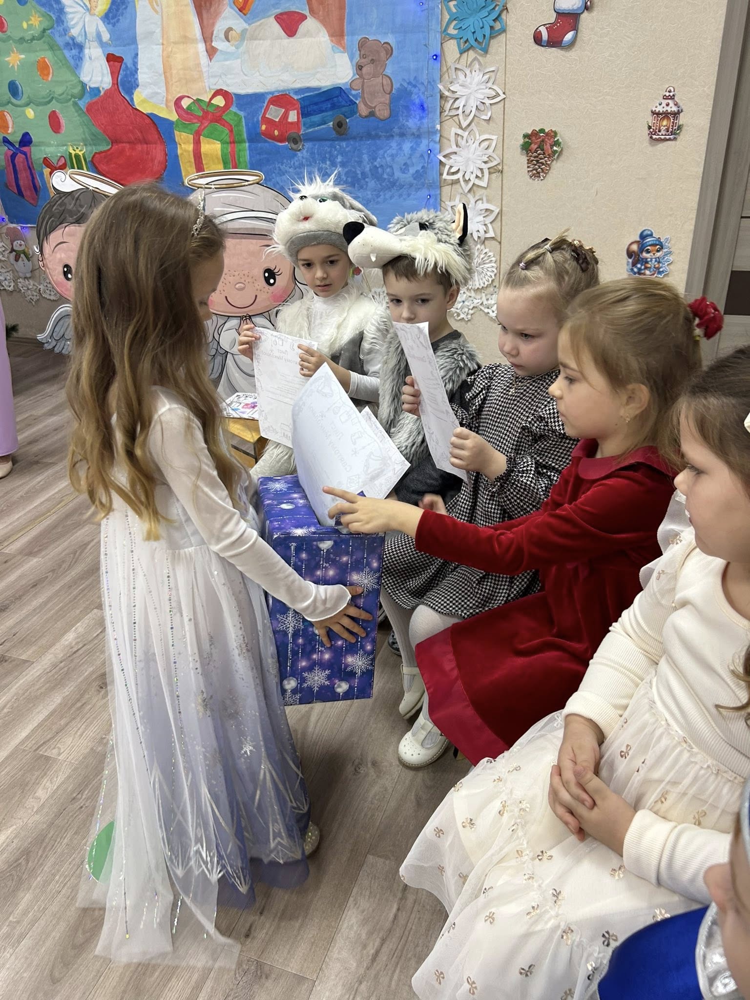Фото без опису