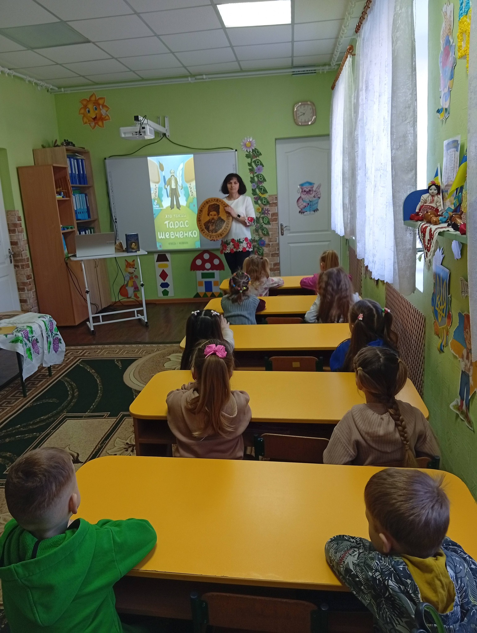 Фото без опису