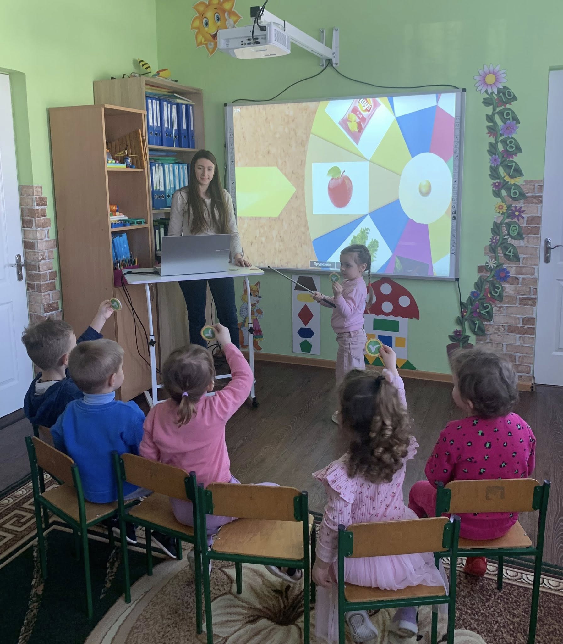 Фото без опису