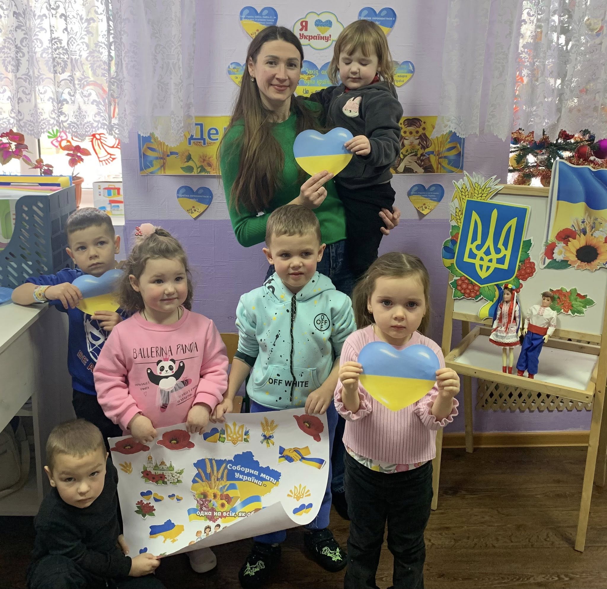 Фото без опису