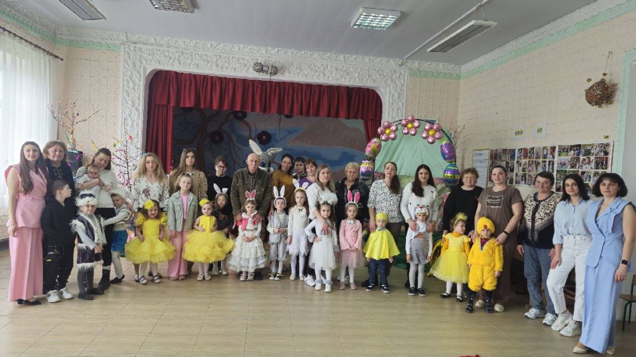 Фото без опису