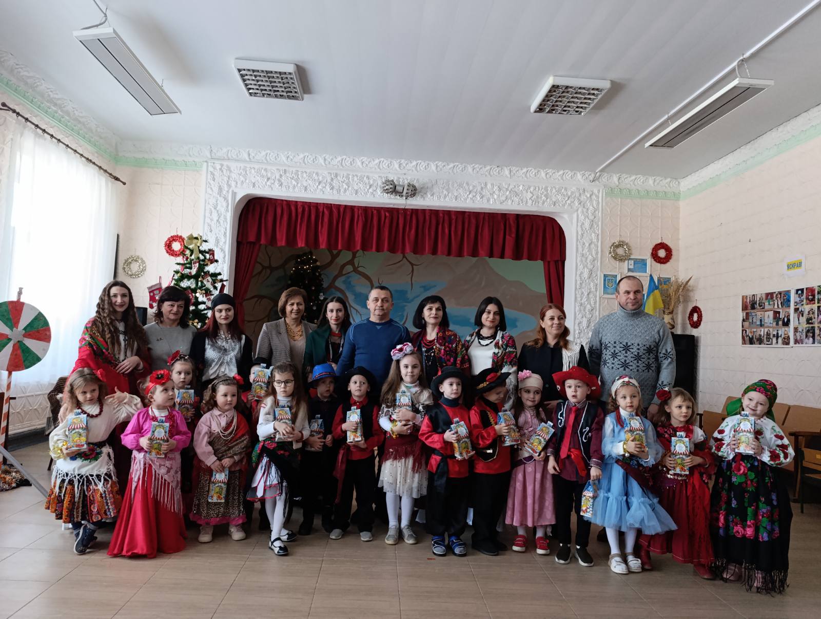Фото без опису