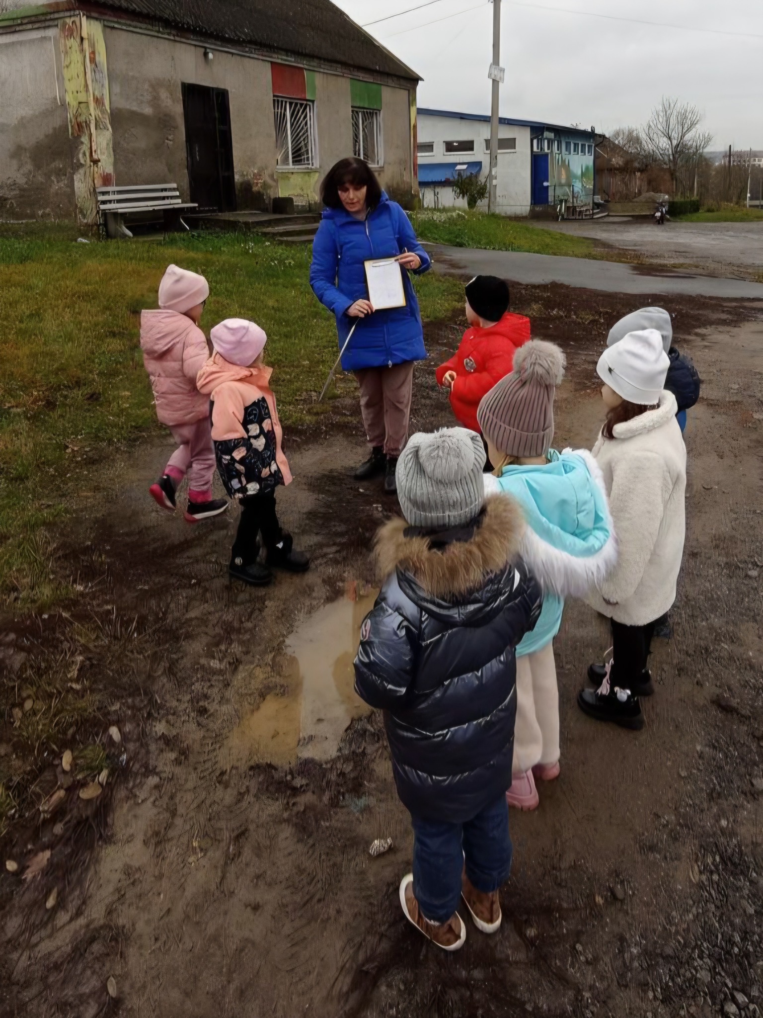 Фото без опису