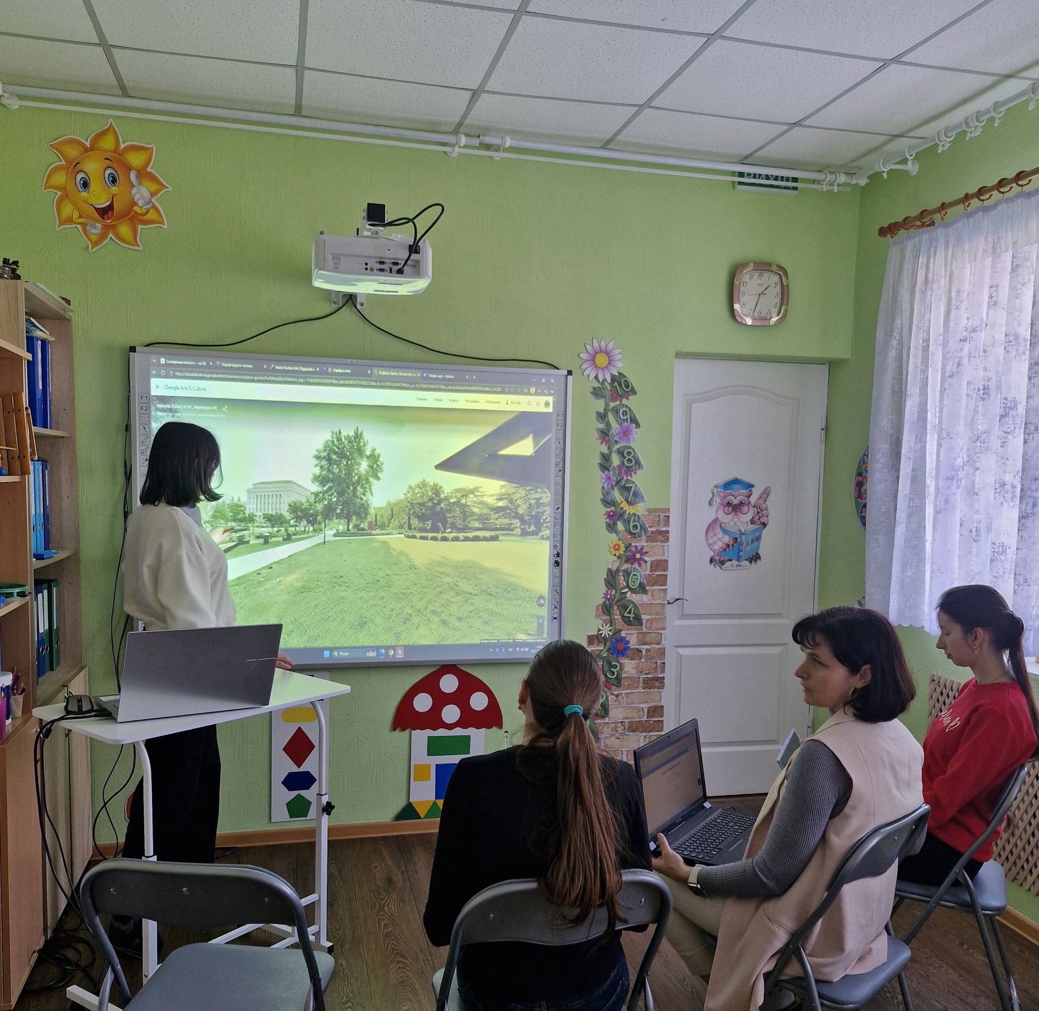 Фото без опису
