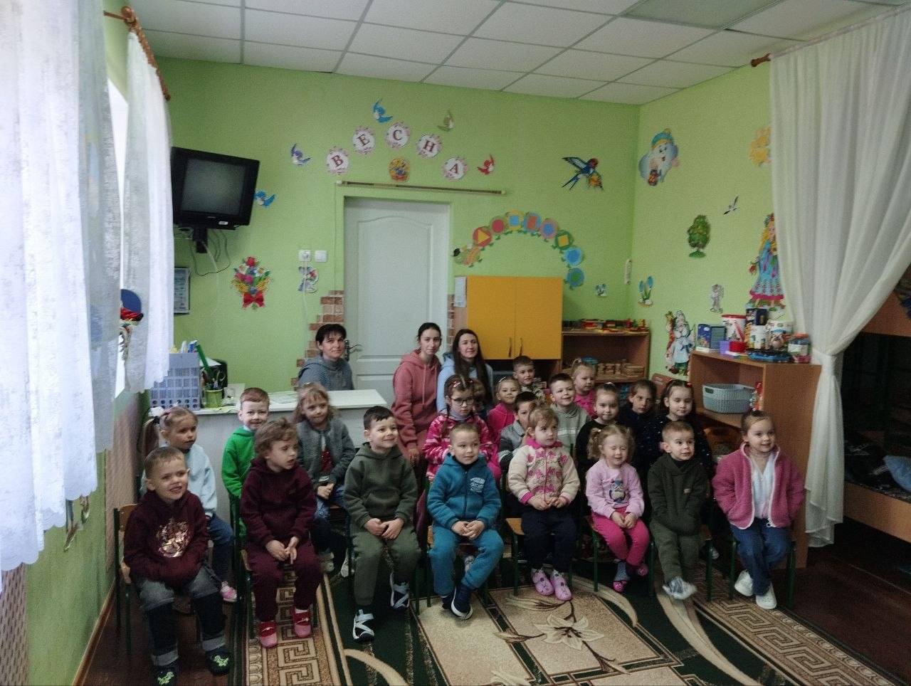Фото без опису