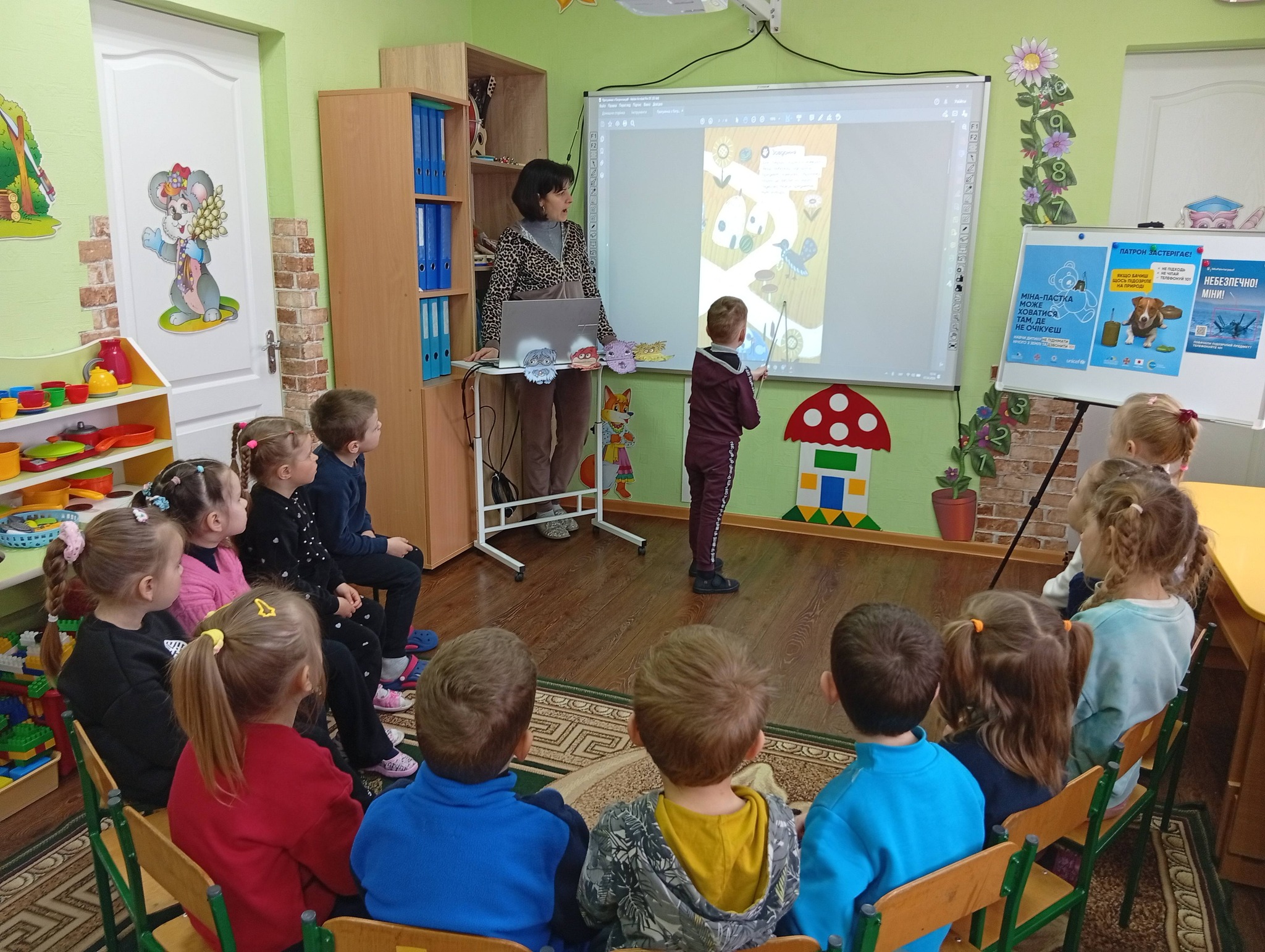 Фото без опису