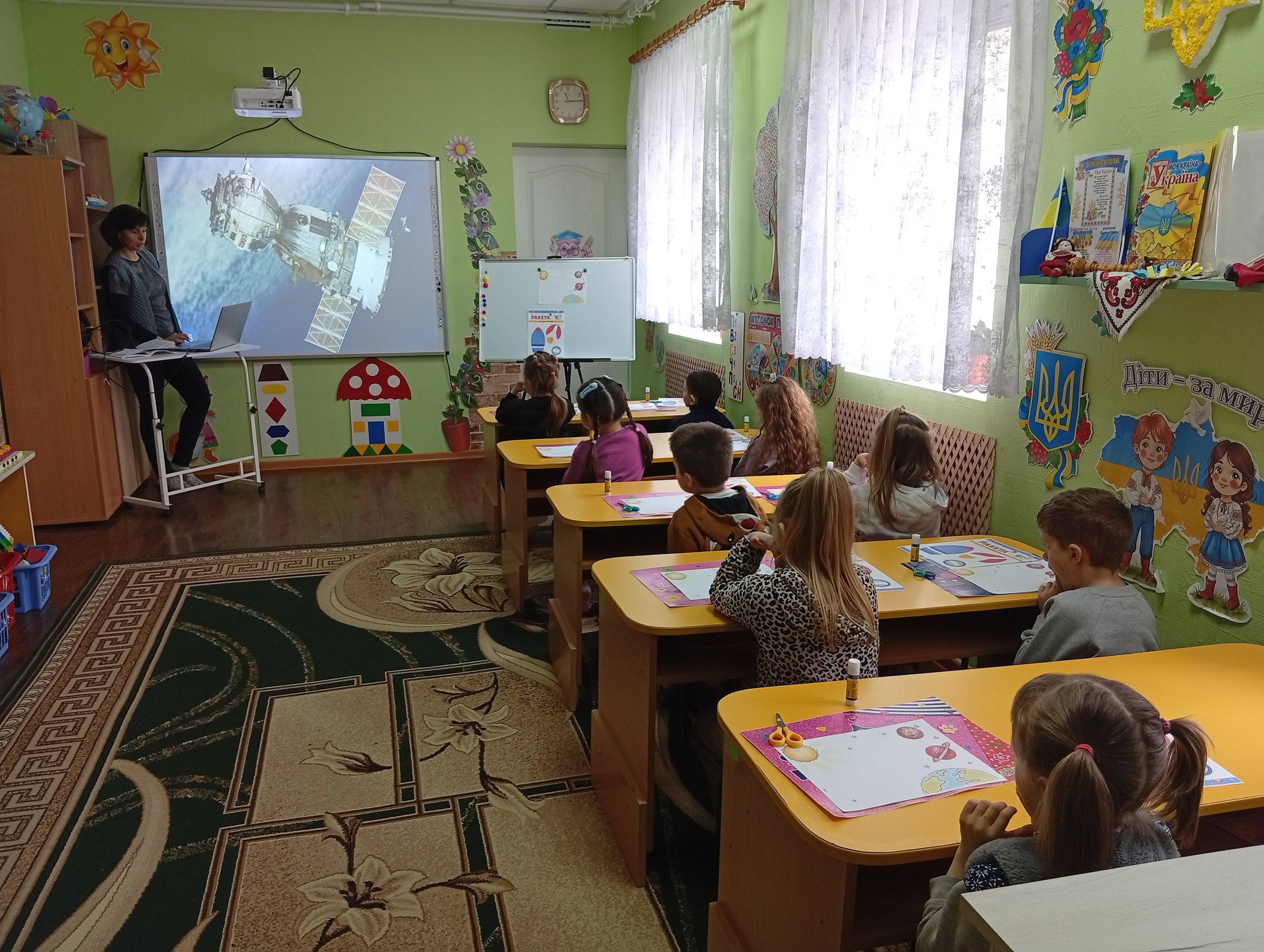 Фото без опису