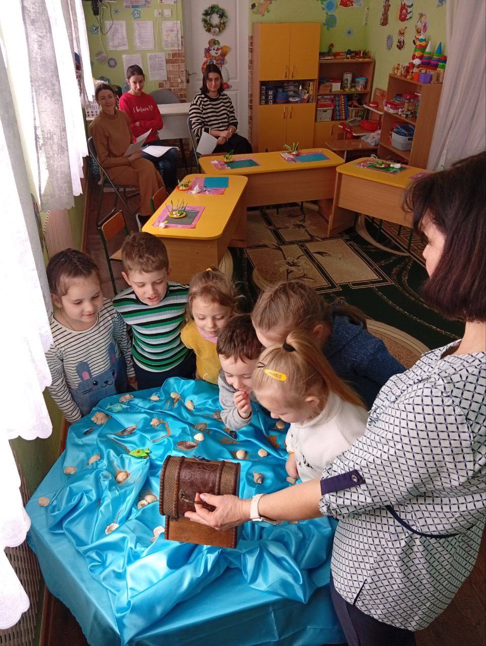 Фото без опису