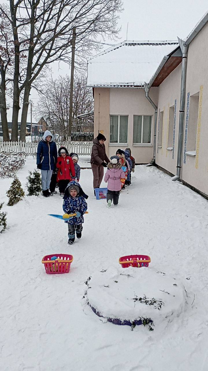 Фото без опису