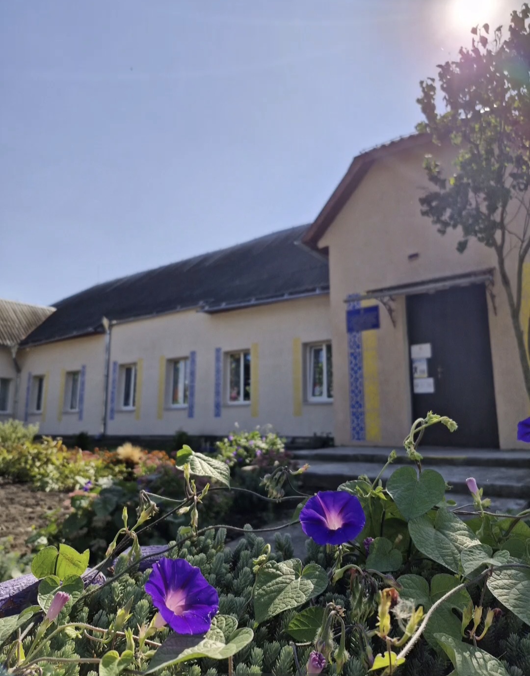 Фото без опису