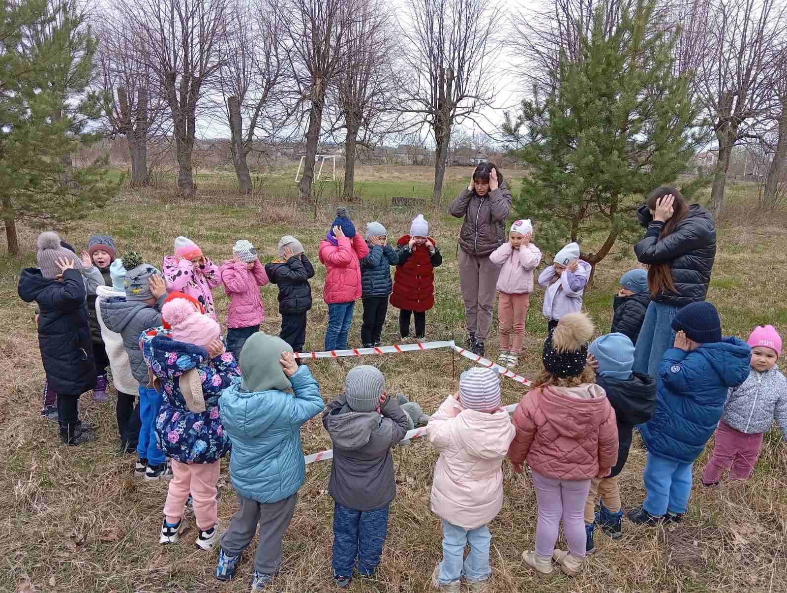 Фото без опису
