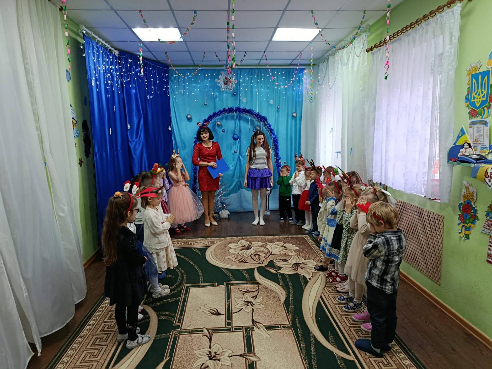 Фото без опису