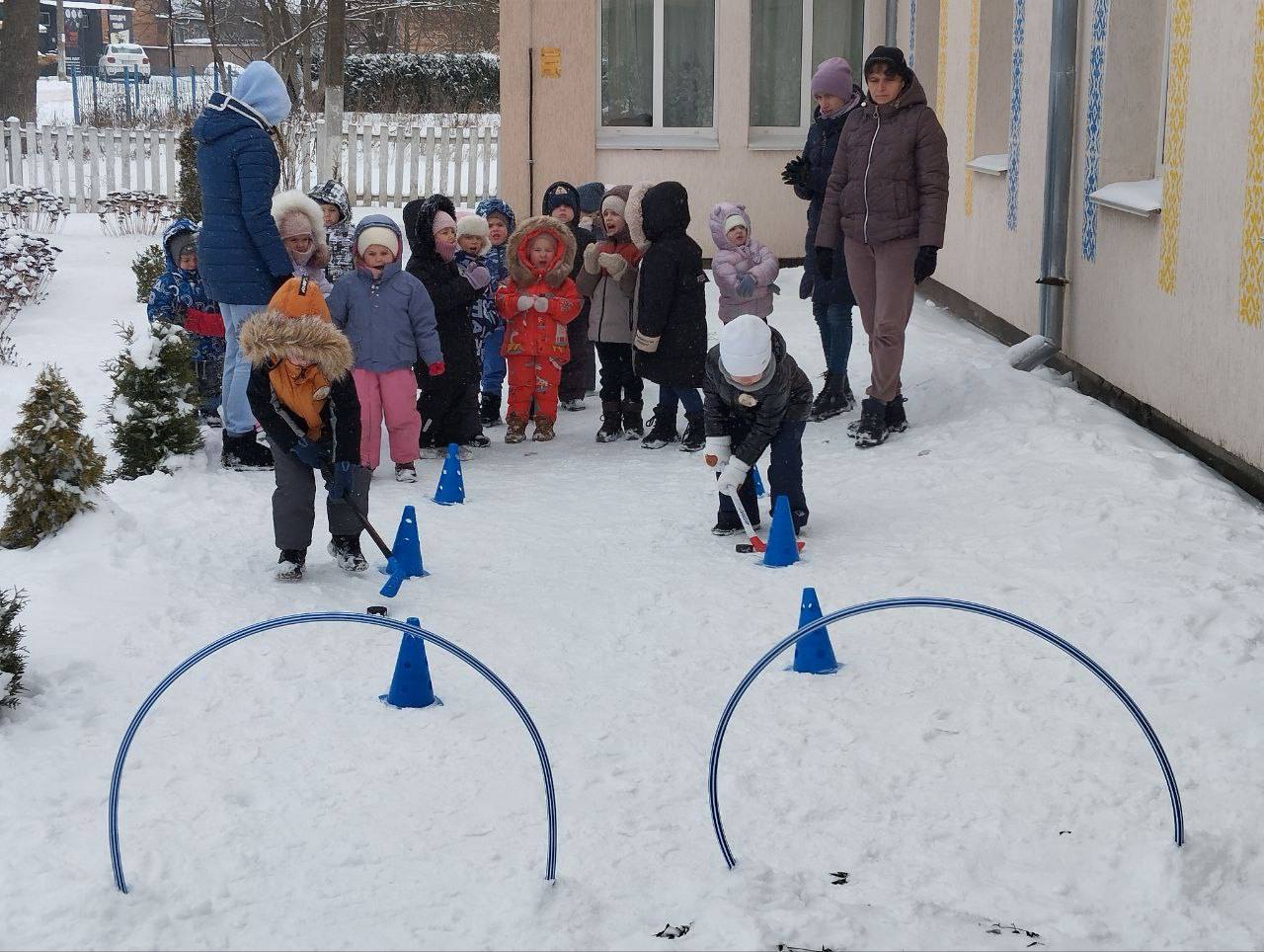 Фото без опису