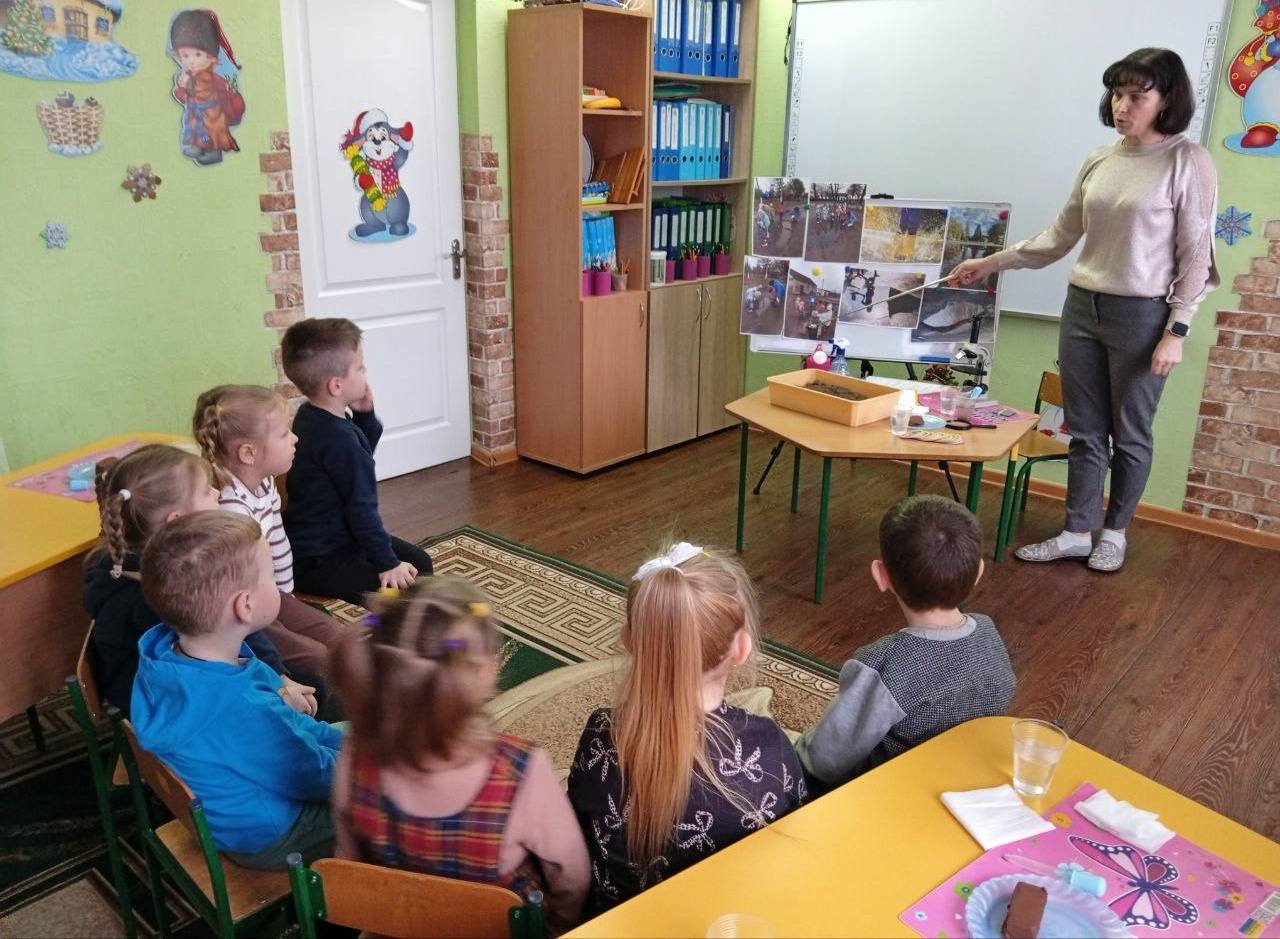 Фото без опису