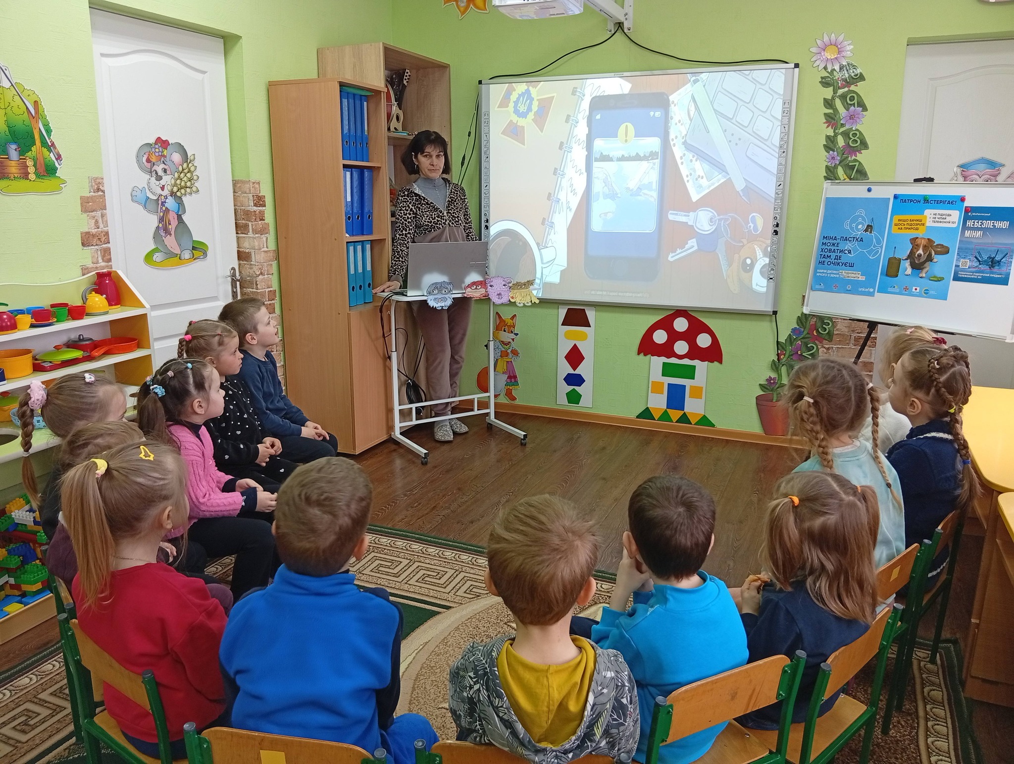 Фото без опису
