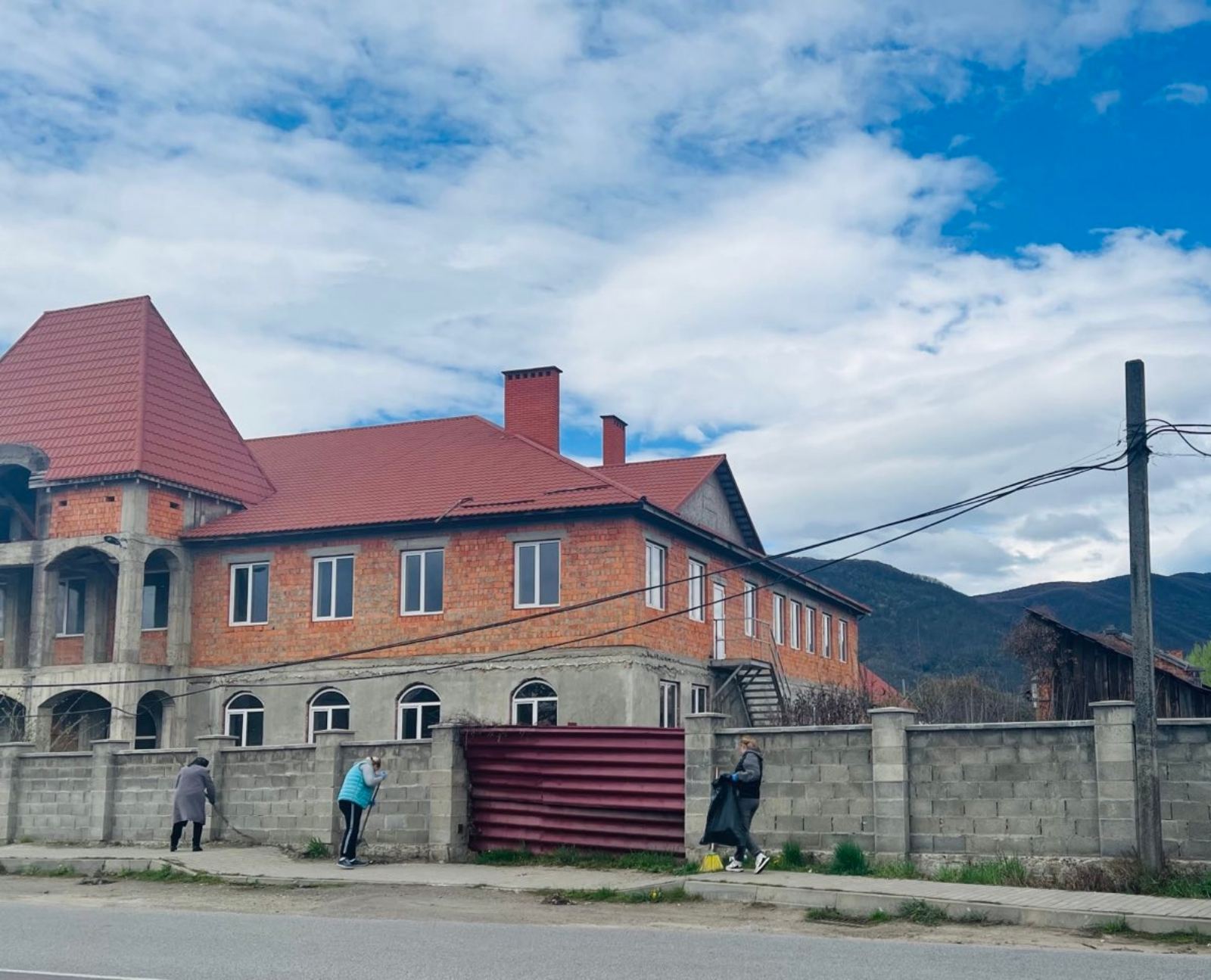 Фото без опису