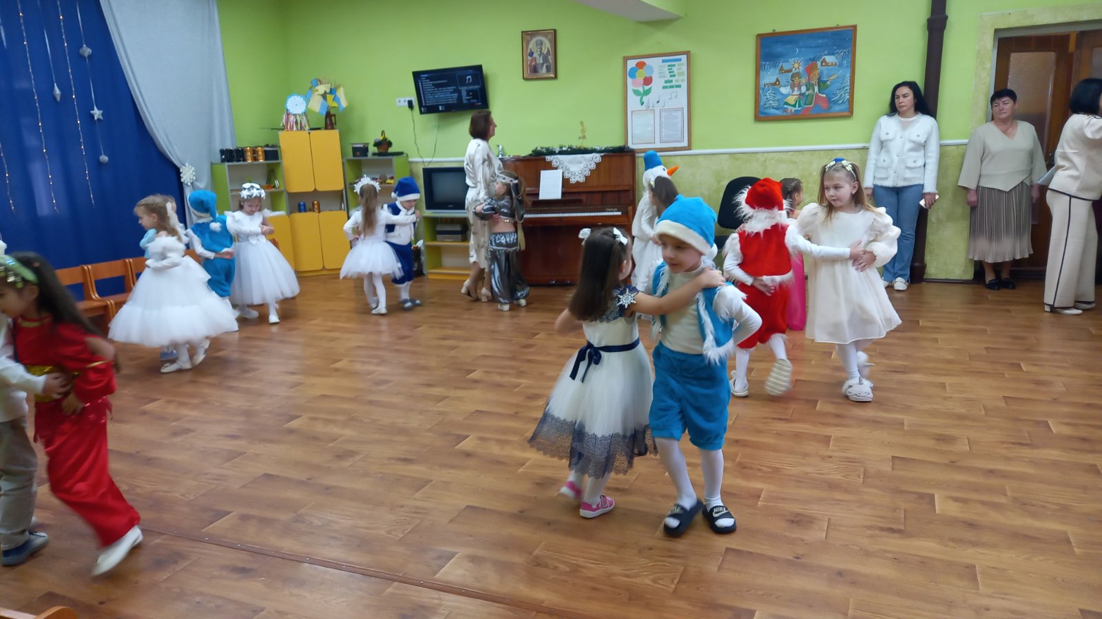 Фото без опису