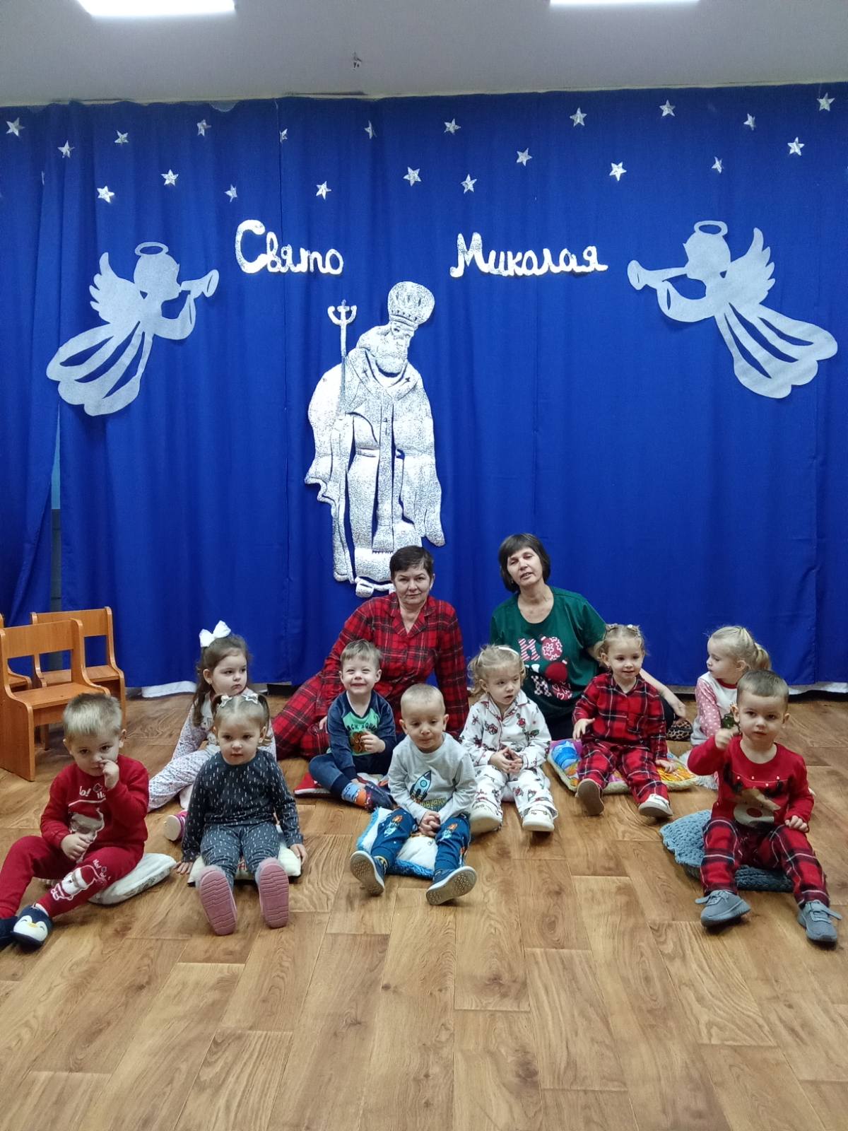 Фото без опису