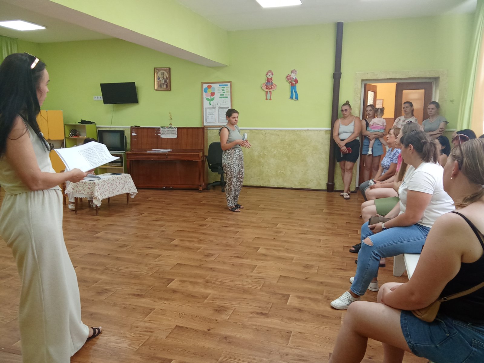 Фото без опису