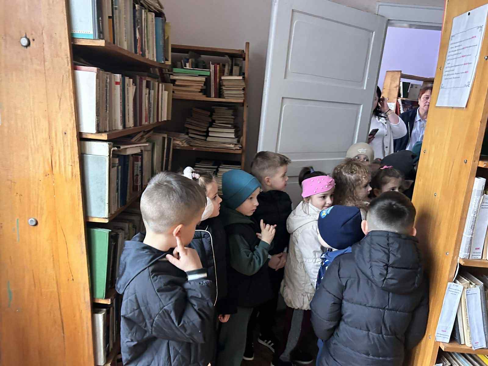 Фото без опису