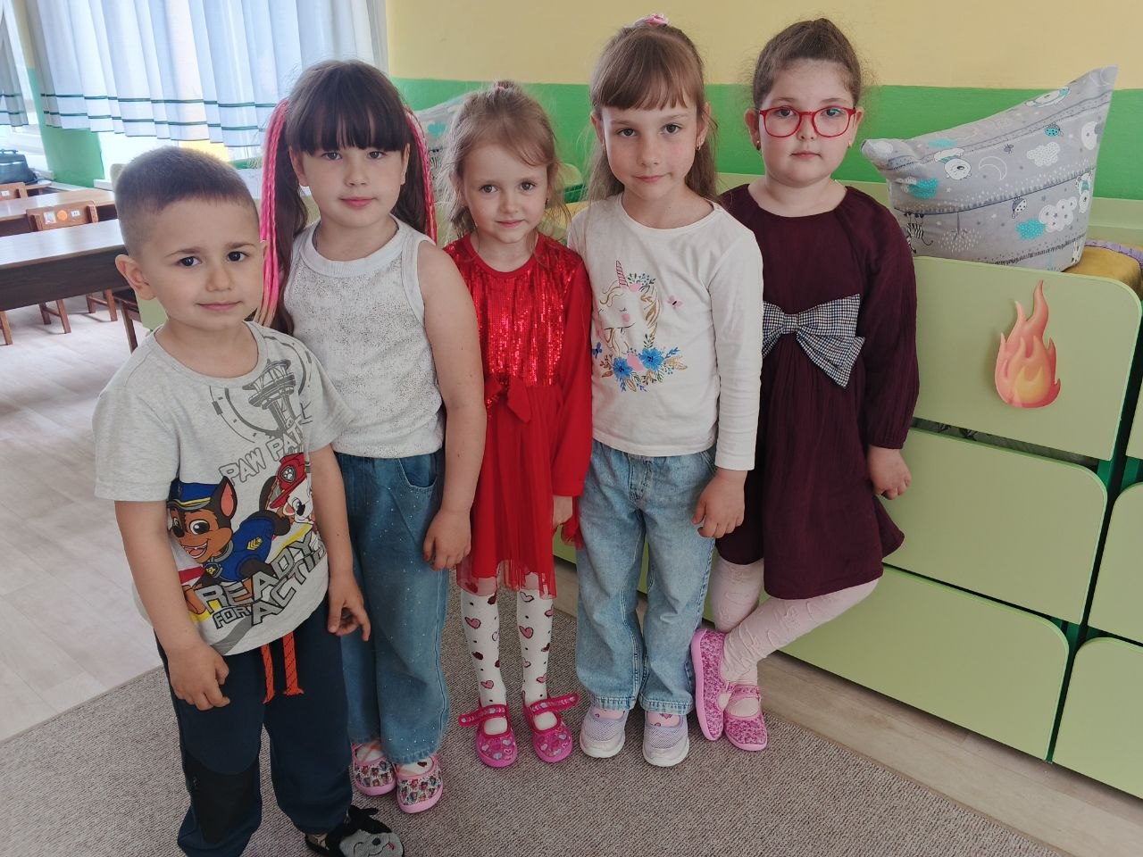 Фото без опису