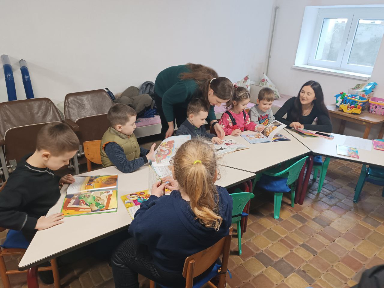 Фото без опису
