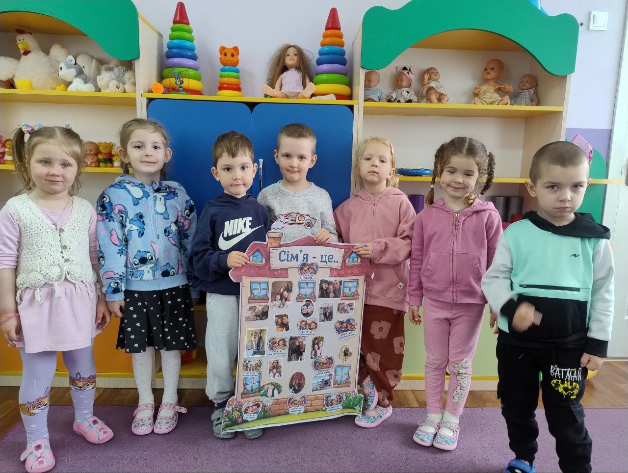 Фото без опису