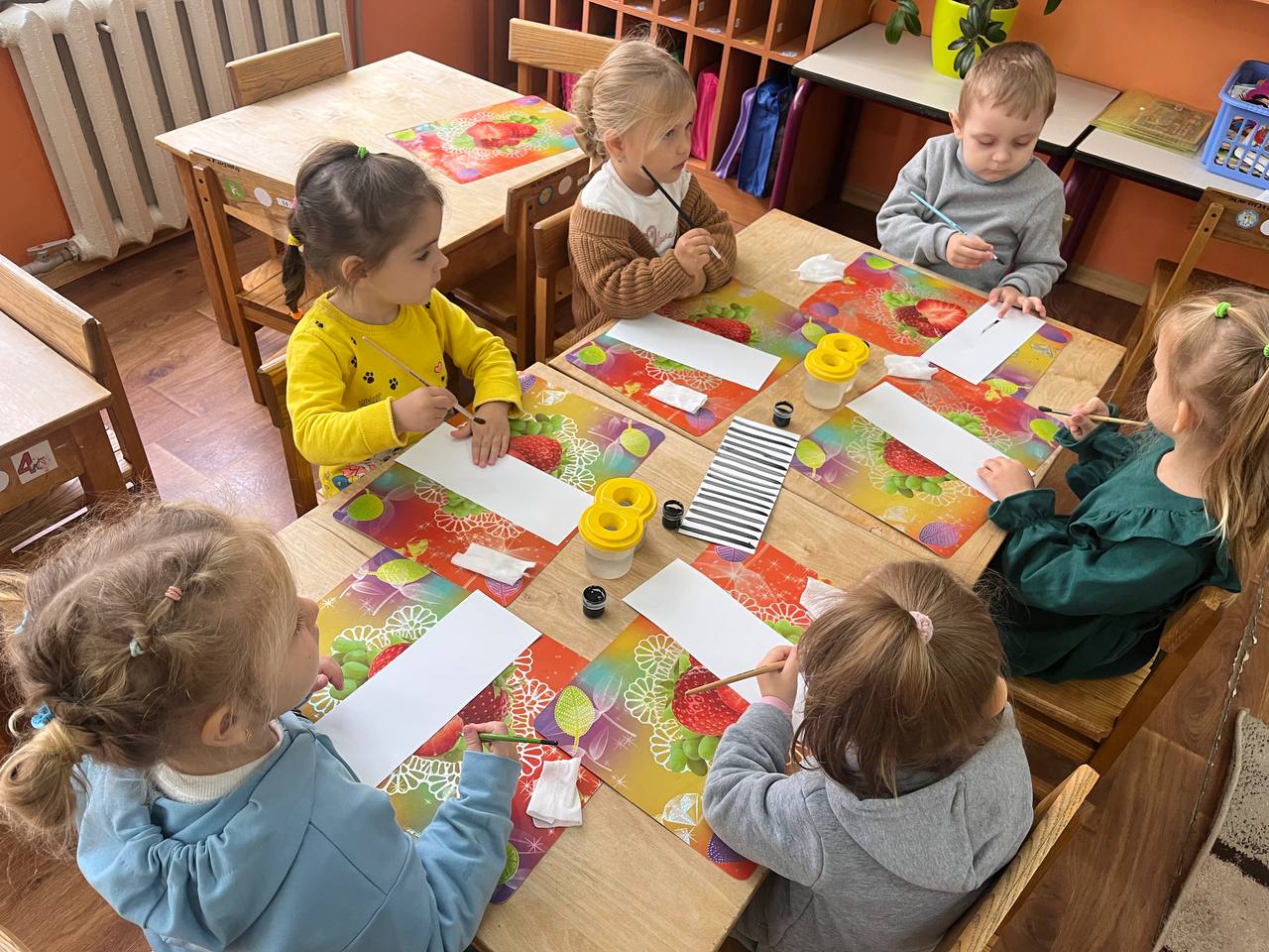 Фото без опису