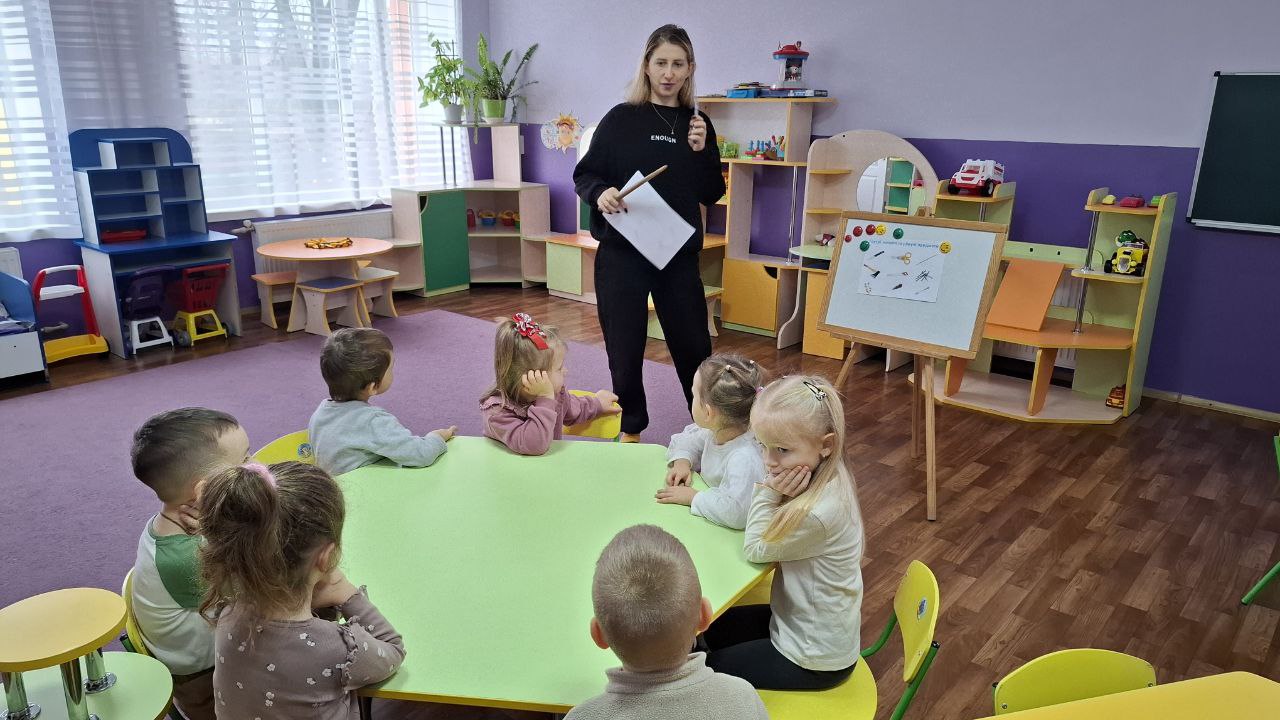 Фото без опису