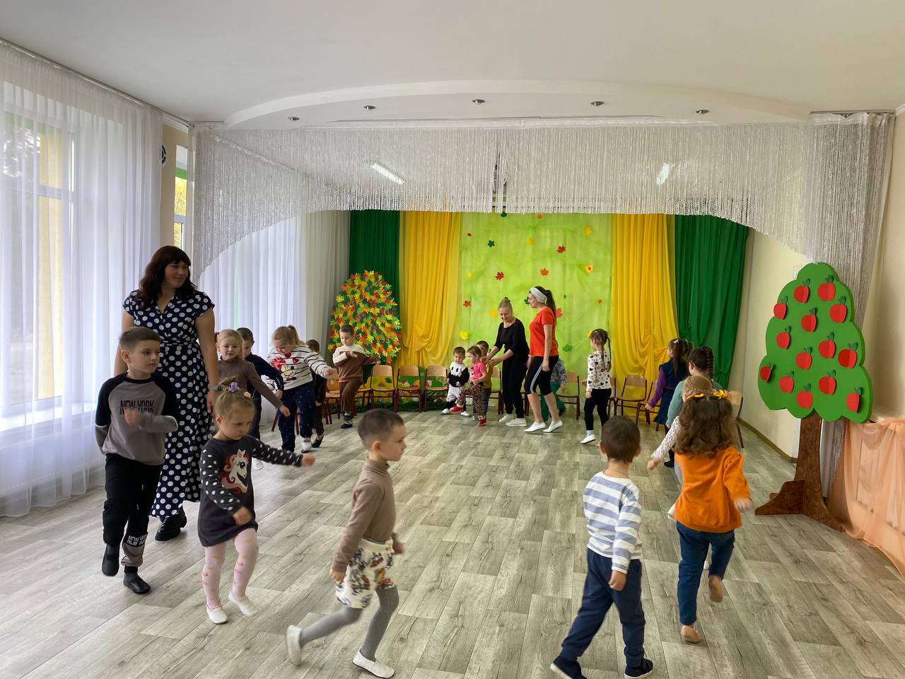 Фото без опису
