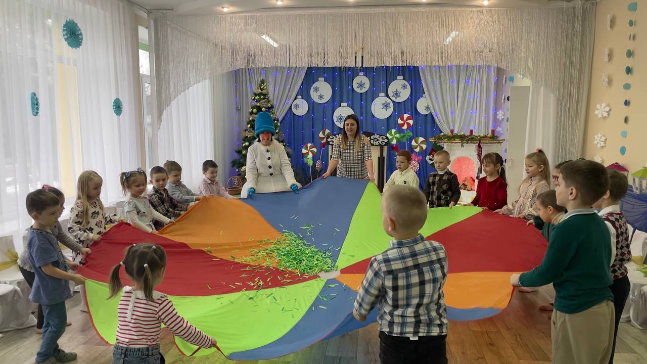 Фото без опису