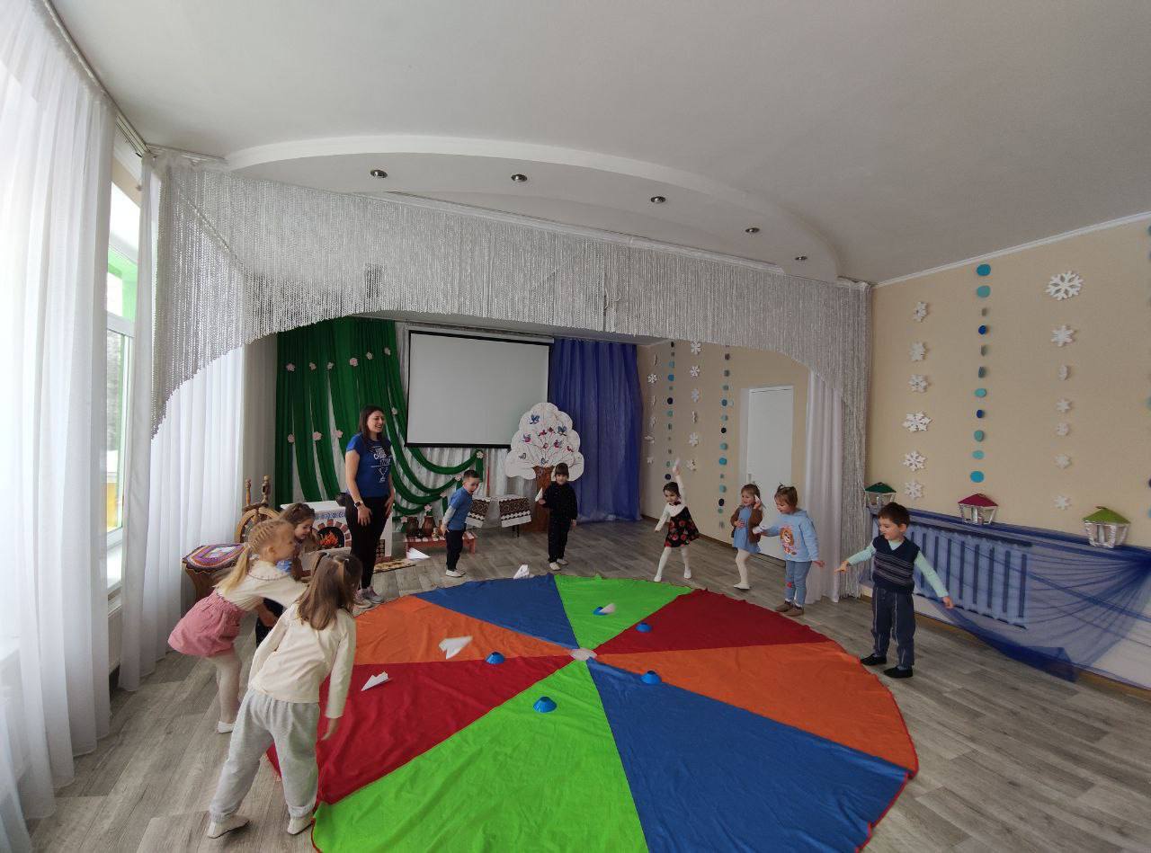 Фото без опису