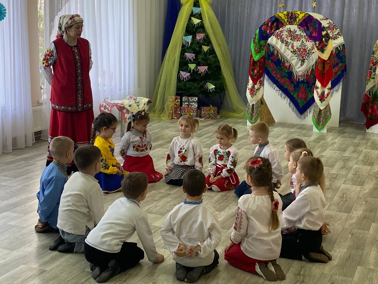 Фото без опису