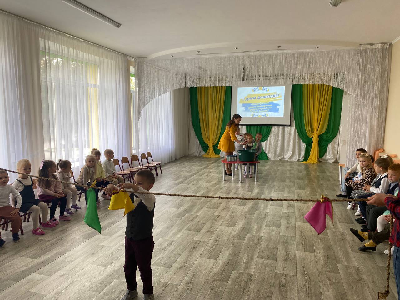 Фото без опису