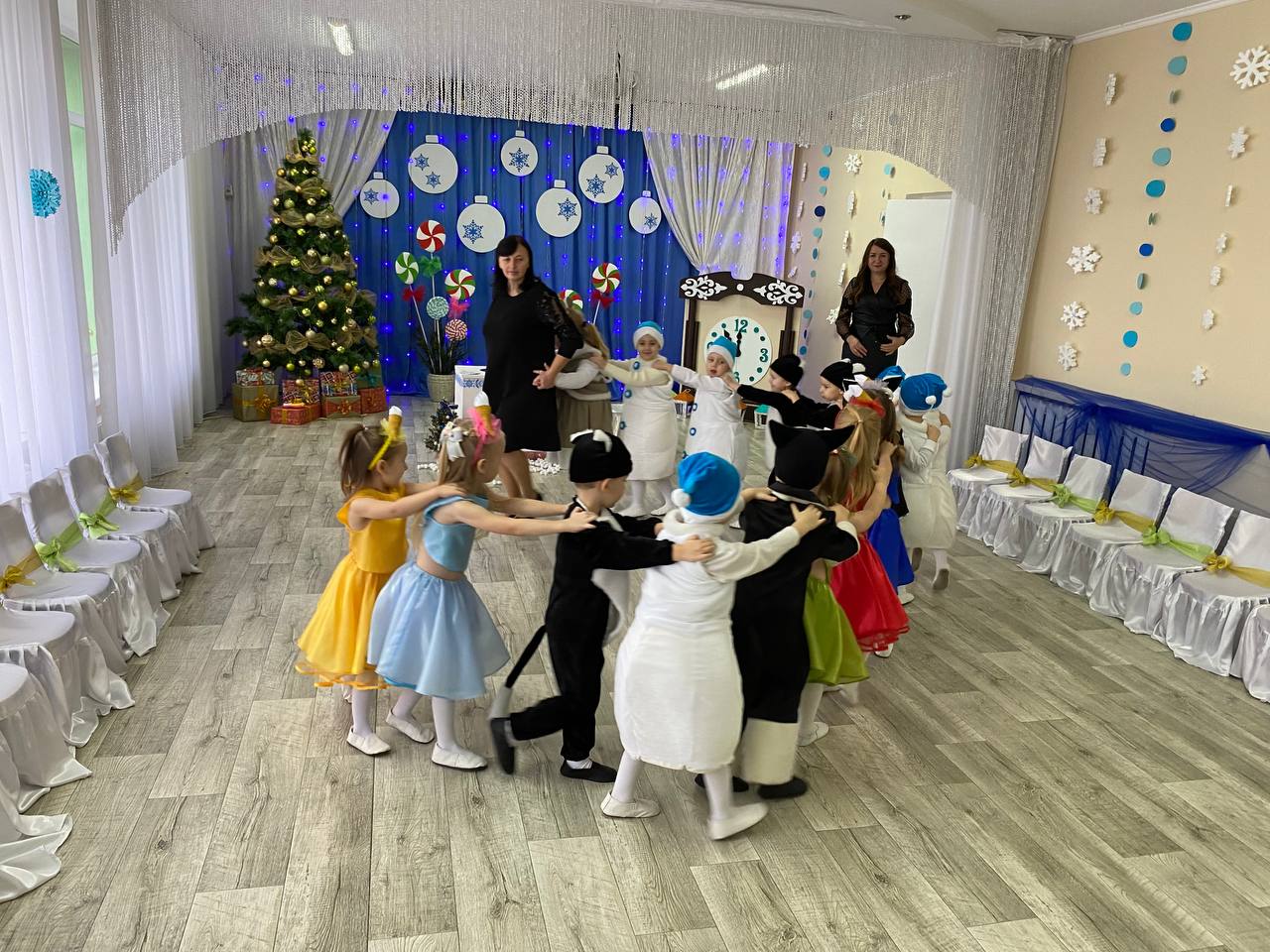 Фото без опису