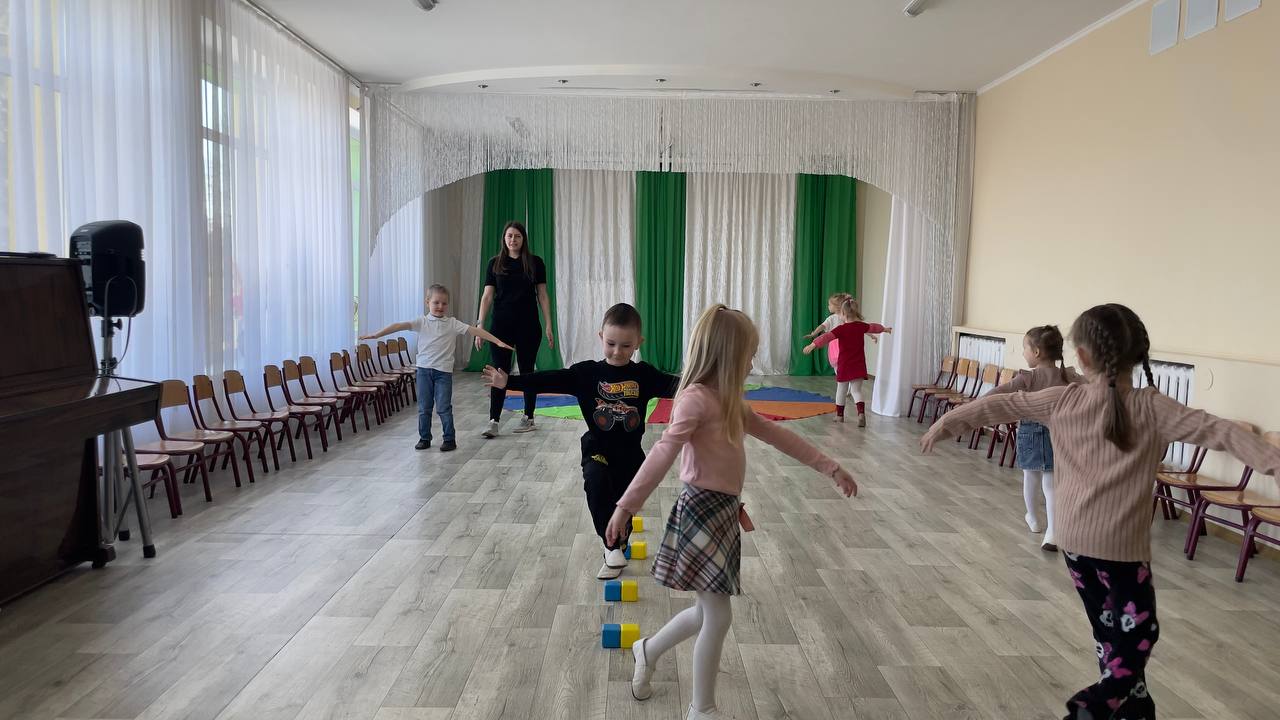 Фото без опису