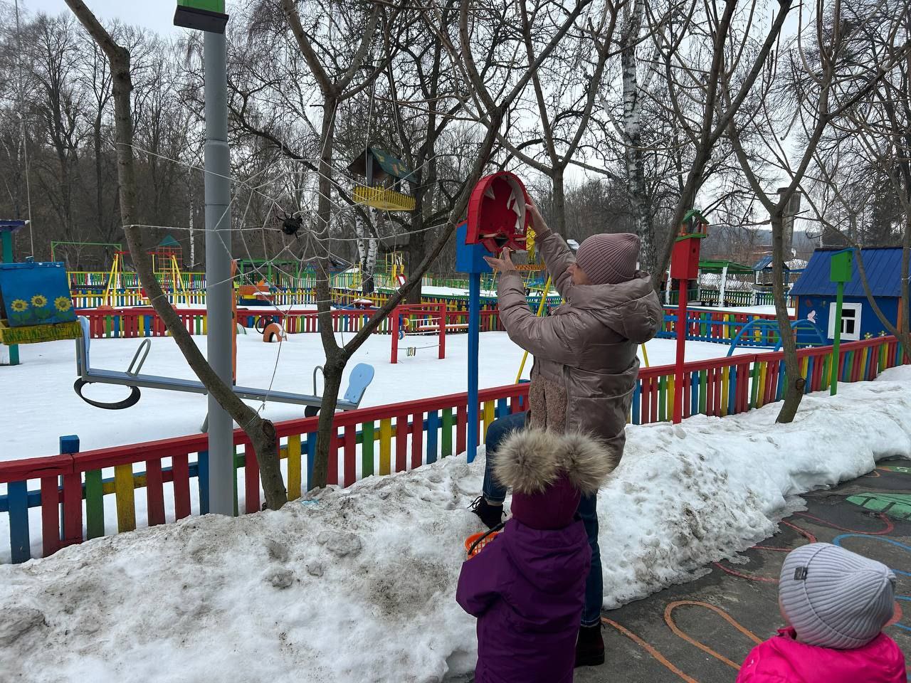 Фото без опису