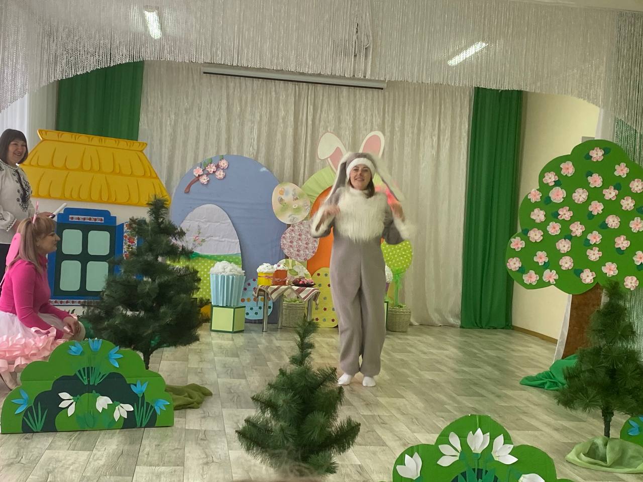 Фото без опису