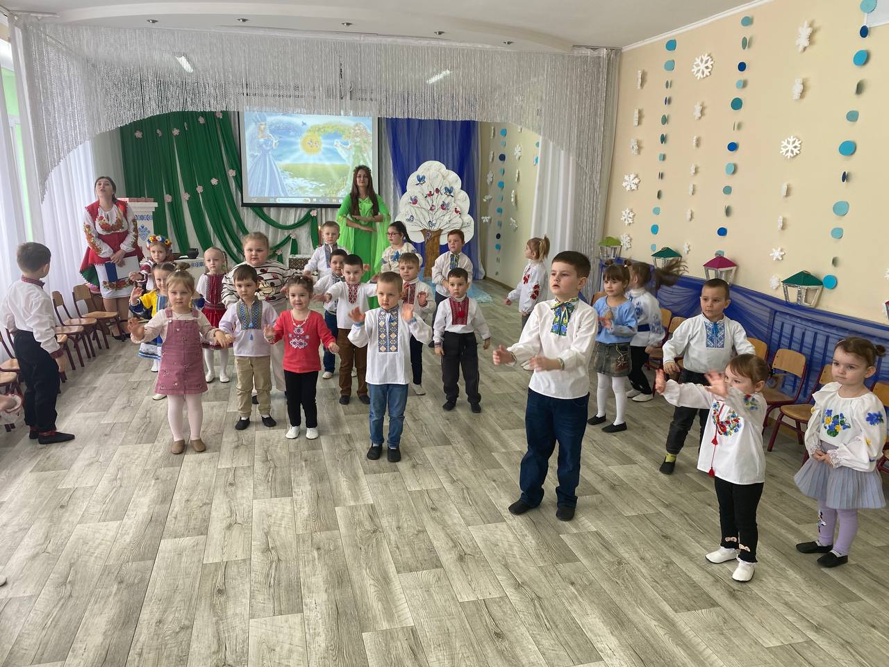 Фото без опису