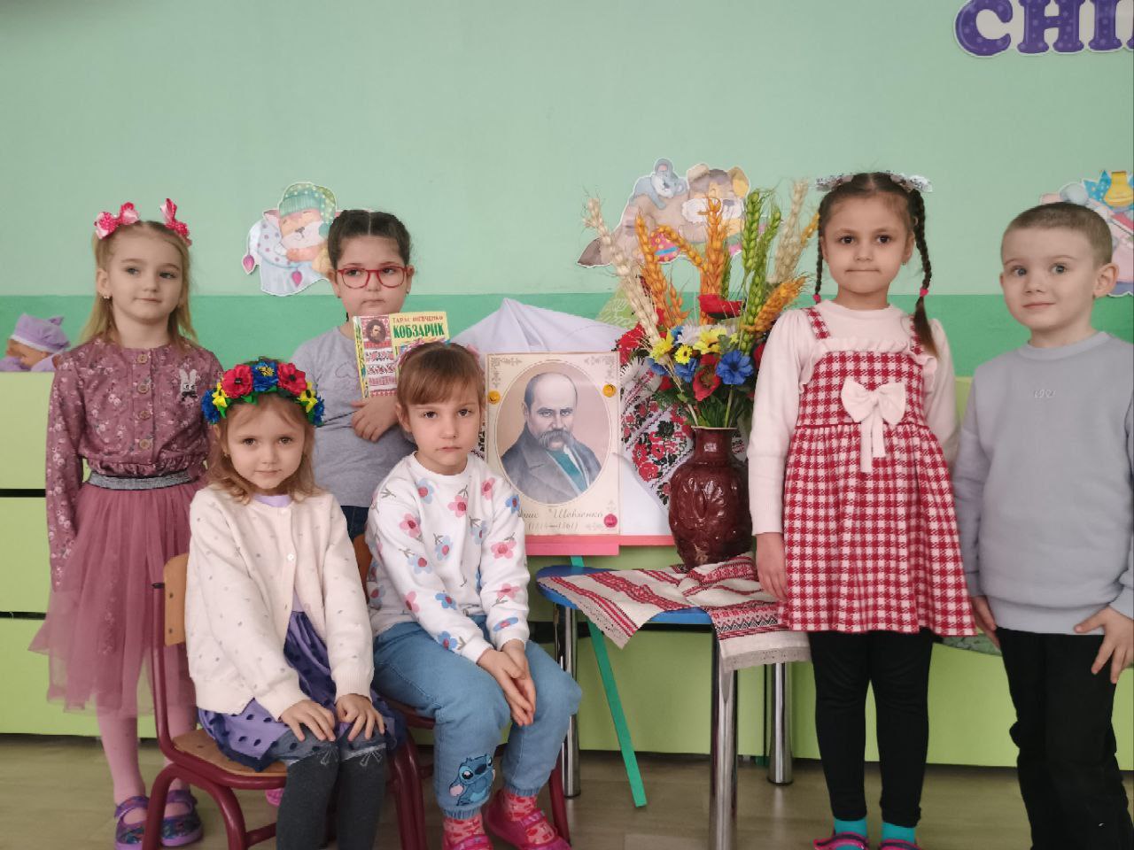 Фото без опису