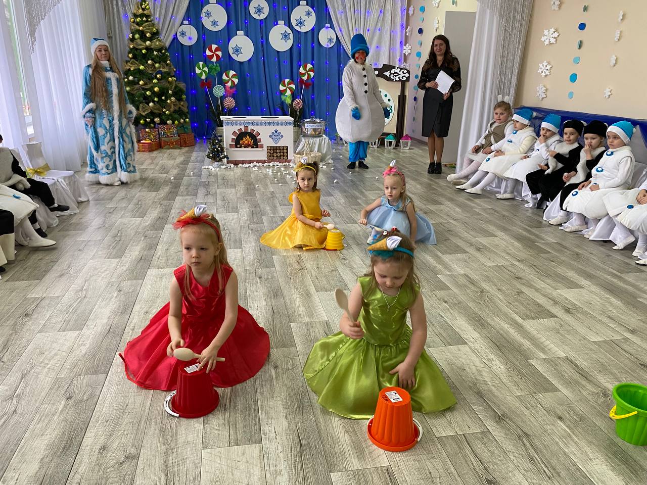 Фото без опису