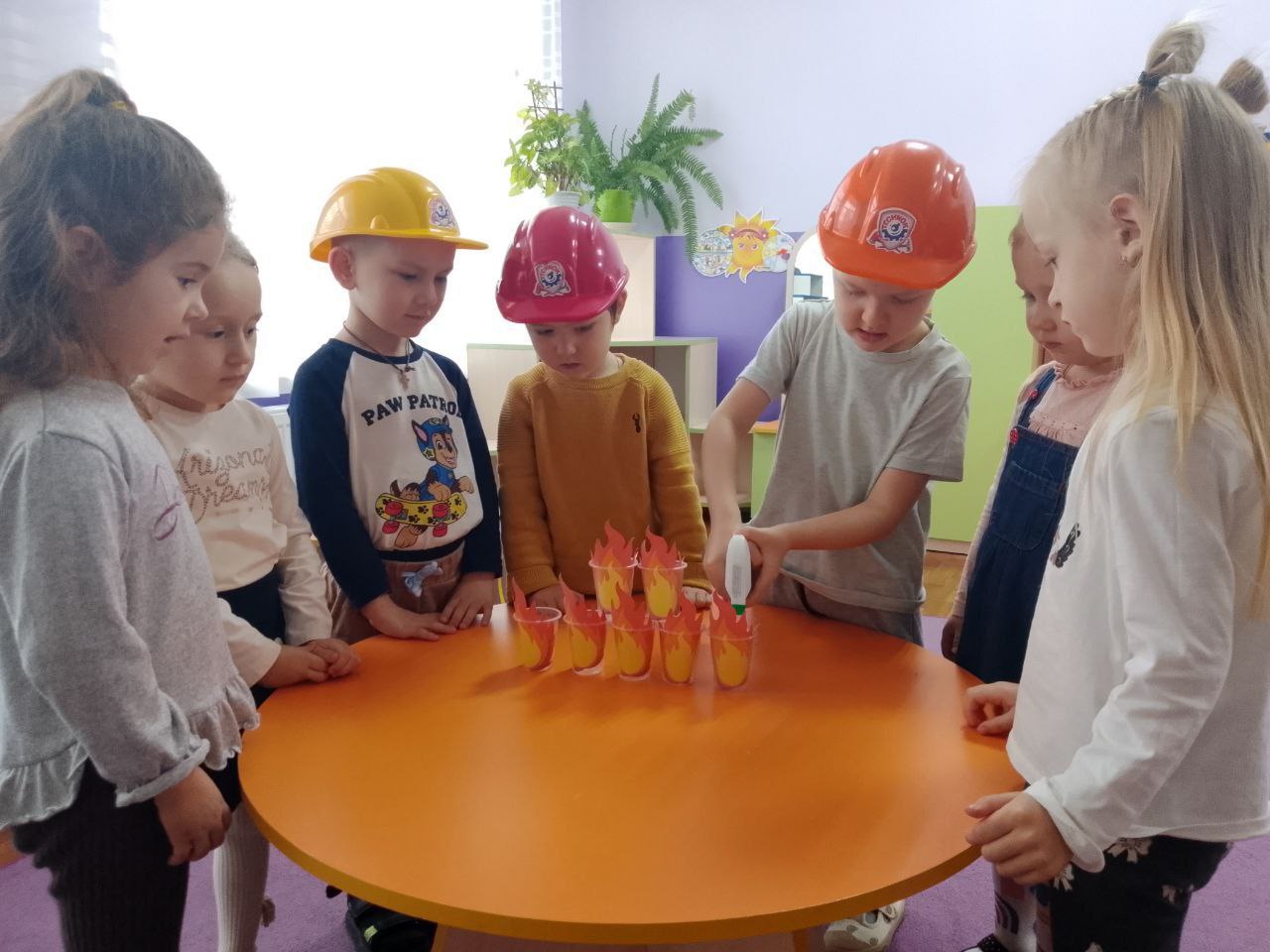 Фото без опису