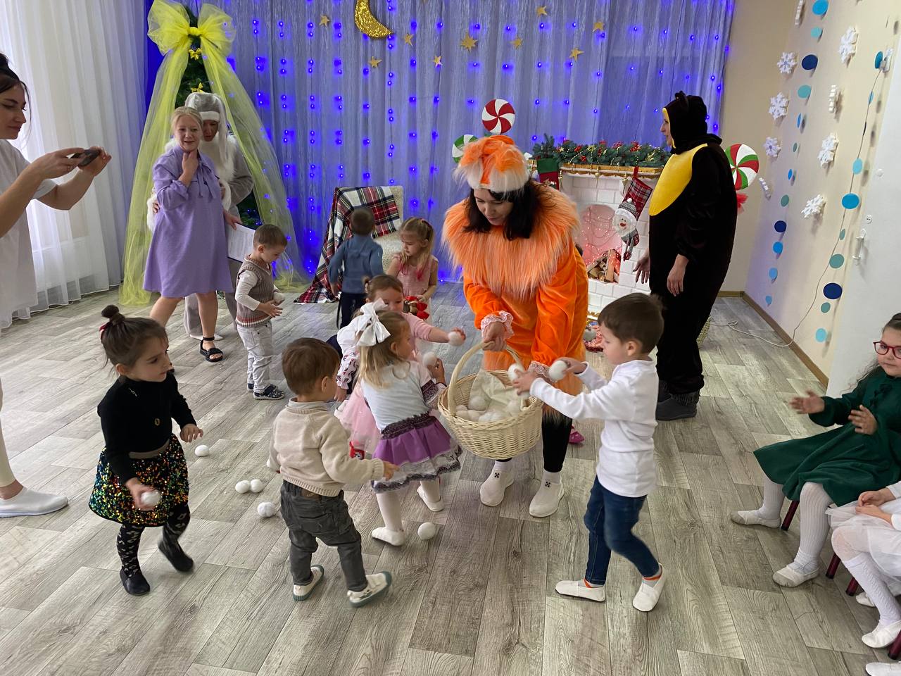 Фото без опису